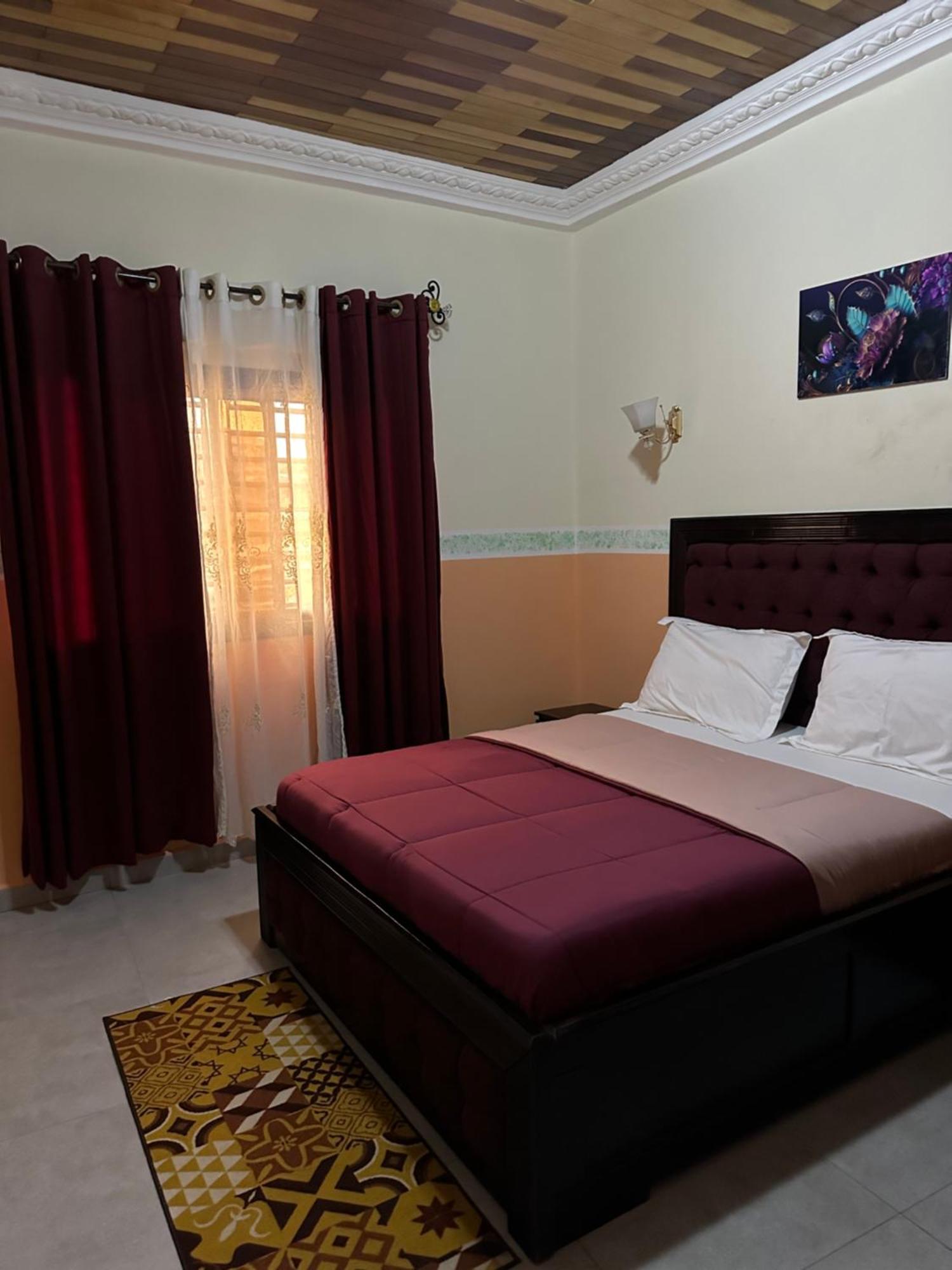Residence Timo Yaounde Exterior photo
