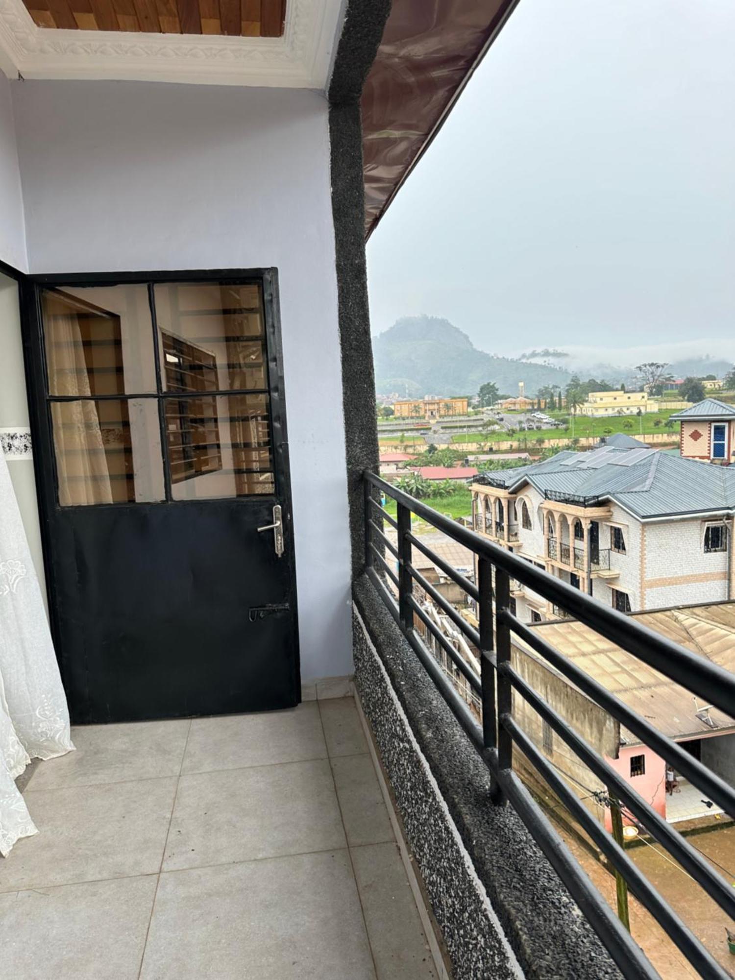 Residence Timo Yaounde Exterior photo